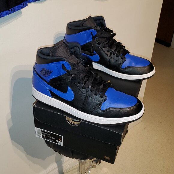 Custom RJ Hyper Royal Jacket W/ Matching Nike Jordan 1 Mid Sneakers 40 Reg MINT - Picture 5 of 16